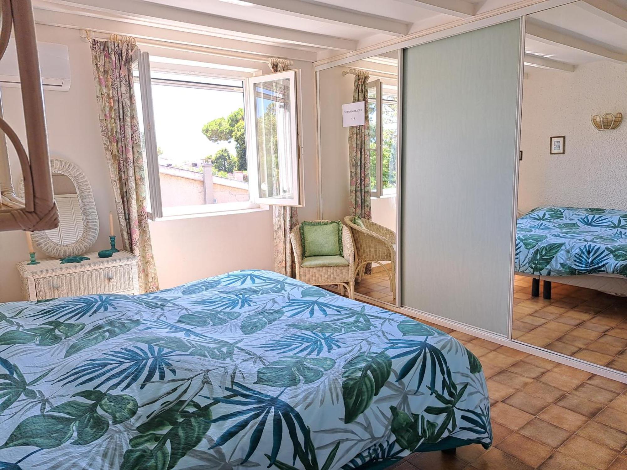 Mini Villa Jardin 50 M Plage Borgo  Extérieur photo